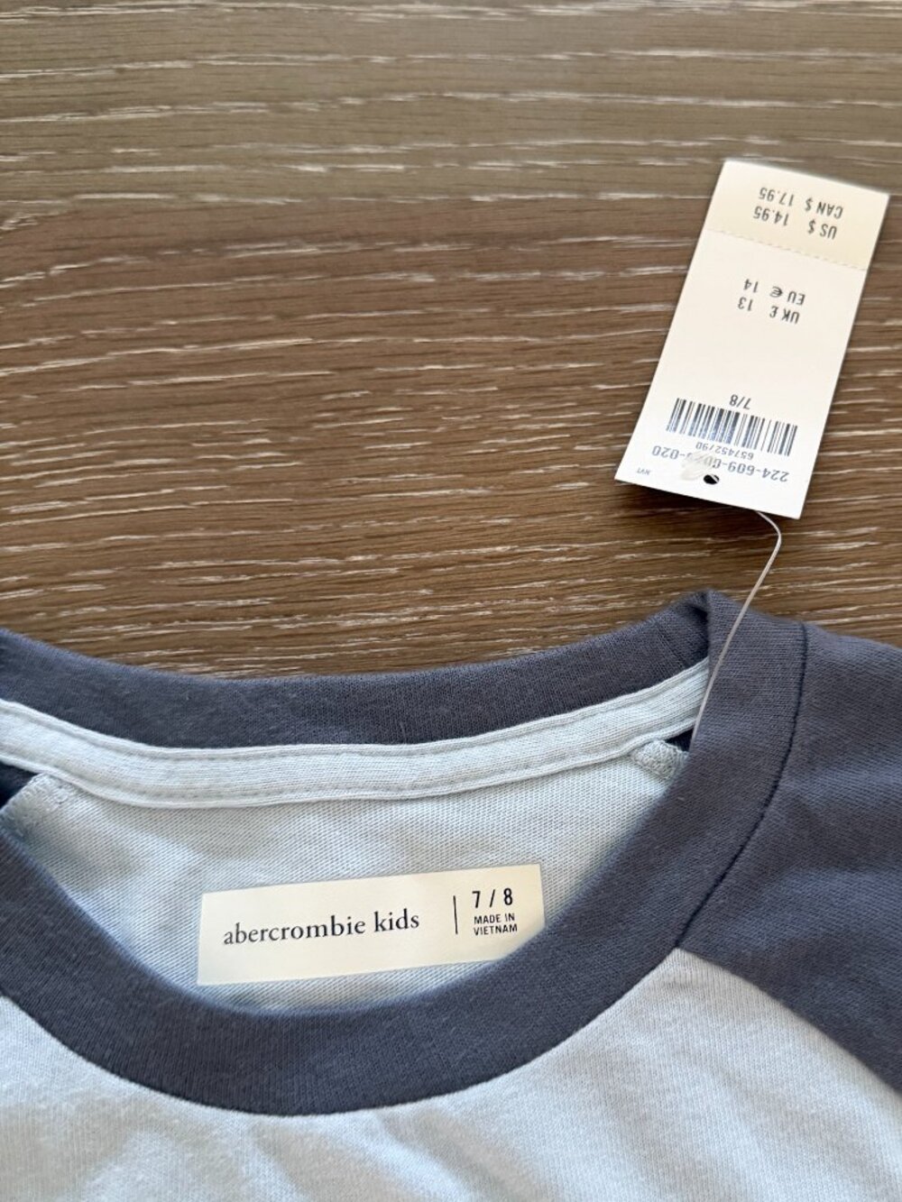 NWT! Boys Abercrombie Kids blue raglan short sleeve t-shirt tee top size 7/8 - Picture 2 of 2